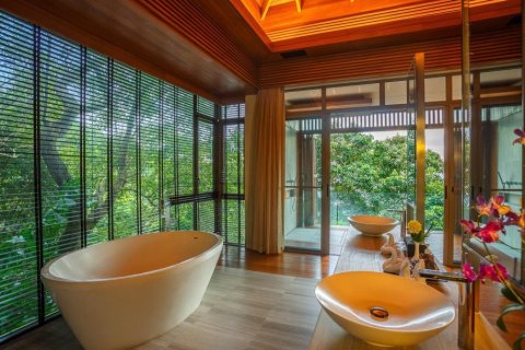 6 bedrooms Villa in Kamala, Thailand No. 96730 11