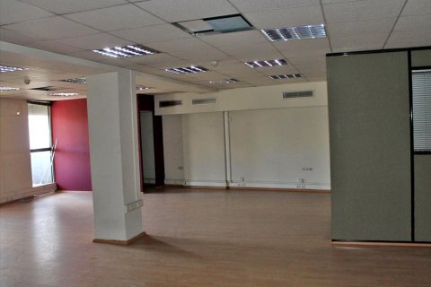 580m² Commercial property à Agia Paraskevi, Greece No. 60240 2