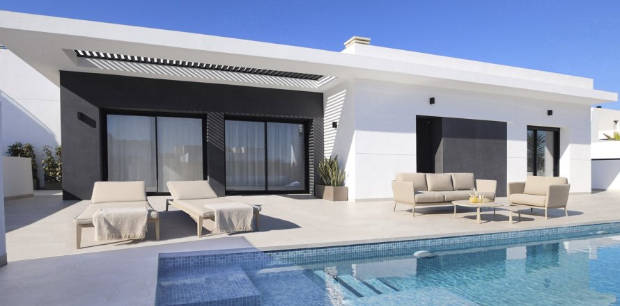 5 chambres Villa à Ciudad Quesada, Spain No. 128000