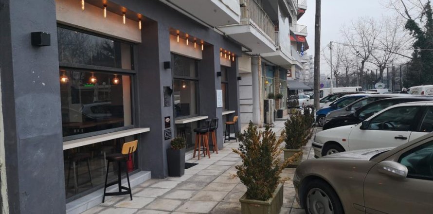150m² Commercial property in Thessaloniki, Greece No. 109605
