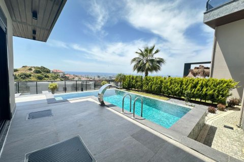 5 rooms Villa in Lien Chieu, Vietnam No. 95508 1