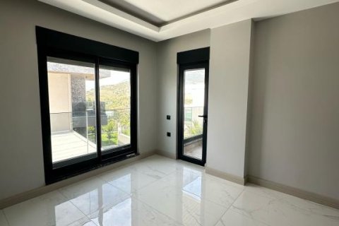 5 rooms Villa in Lien Chieu, Vietnam No. 95508 11