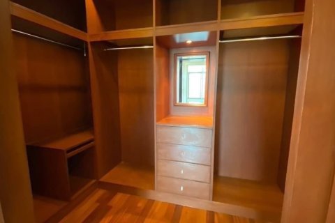 4 bedrooms Villa in Bangkok, Thailand No. 97542 14