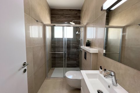 3 rooms Appartement à Larnaca, Cyprus No. 107041 5