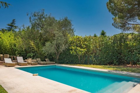 5 bedrooms Villa in Saint-Jean-Cap-Ferrat, France No. 69231 4