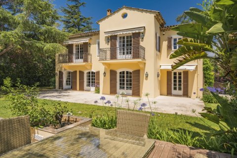 5 bedrooms Villa in Saint-Jean-Cap-Ferrat, France No. 69231 3