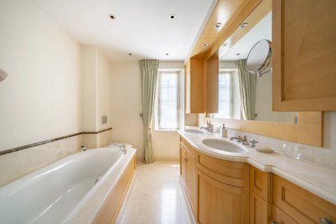5 bedrooms Villa in Saint-Jean-Cap-Ferrat, France No. 69231 13