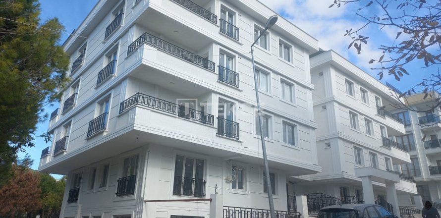 3 dormitorios Apartment en An Thach Trung, Vietnam No. 72689