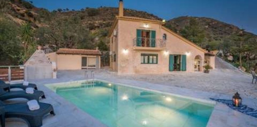 4 bedrooms Maisonette in Zakynthos, Greece No. 69575