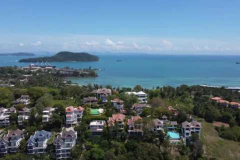 6 bedrooms Villa in Phuket, Thailand No. 66296 3