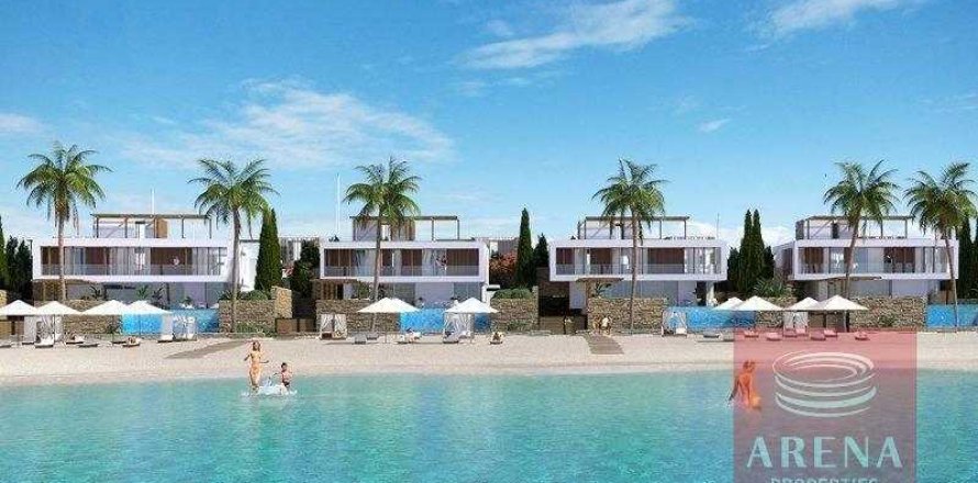 4 bedrooms Villa in Ayia Napa, Cyprus No. 69904