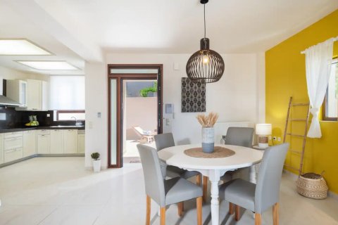 4 rooms Villa à Heraklion, Greece No. 55473 7