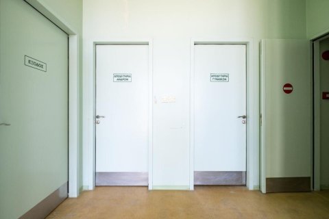 1210m² Commercial property in Paphos, Cyprus No. 105079 7