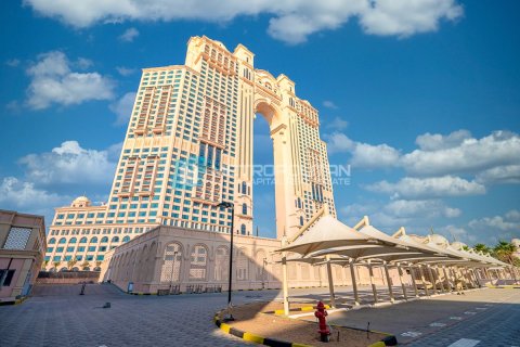 2 dormitorios Apartment en Al Mokattam, Vietnam No. 5884 1