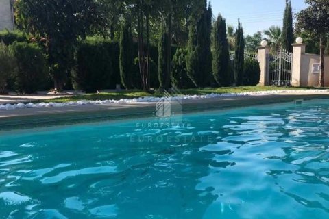 4 bedrooms House in Pervolia, Cyprus No. 101189 11