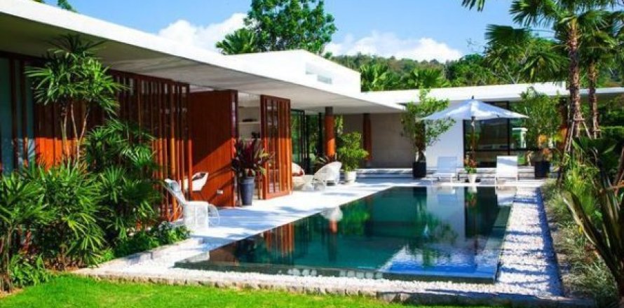 3 bedrooms Villa in Jomtien Beach, Thailand No. 96810