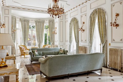 Вилла с 7 спальнями в Антиб, Франция №67968 4