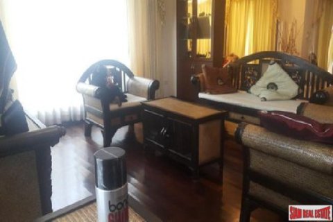 4 bedrooms House in Pattaya, Thailand No. 96560 15