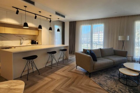 Квартира с 2 спальнями в Херцег-Нови, Черногория №81127 3