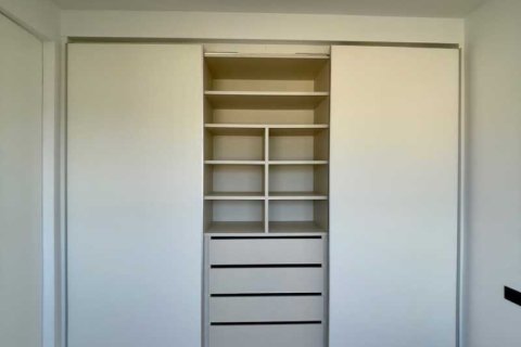 3 bedrooms Apartment in Germasogeia, Cyprus No. 71054 8