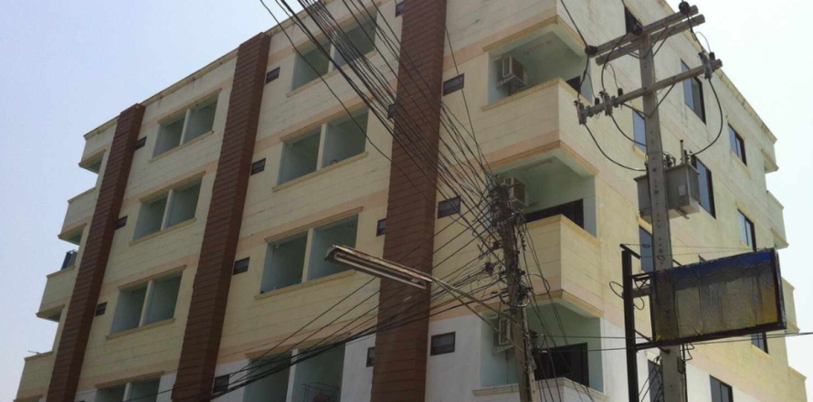 54 bedrooms Commercial property in Chiang Mai, Thailand No. 97909