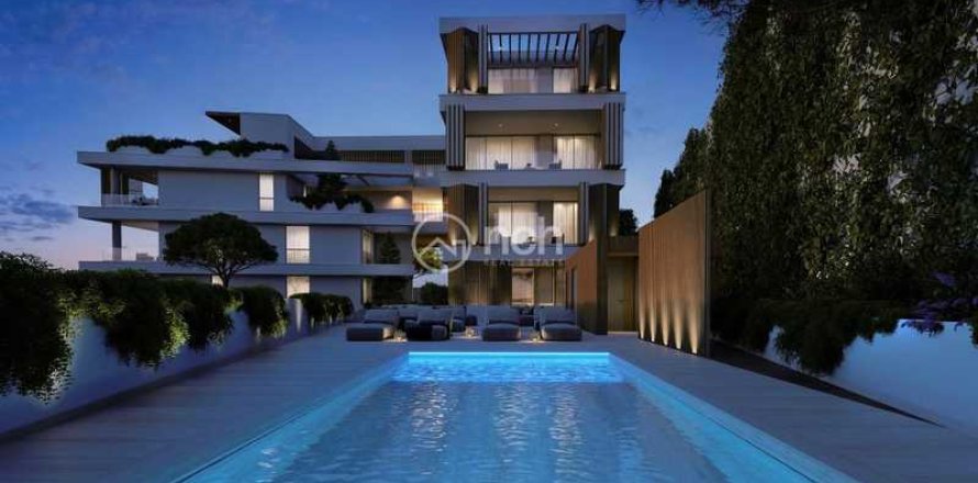 2 bedrooms Apartment in Germasogeia, Cyprus No. 32590