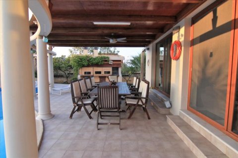 5 bedrooms Villa in Corfu, Greece No. 61617 8