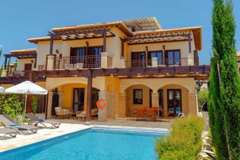 3 dormitorios House en Paphos, Cyprus No. 76250 2