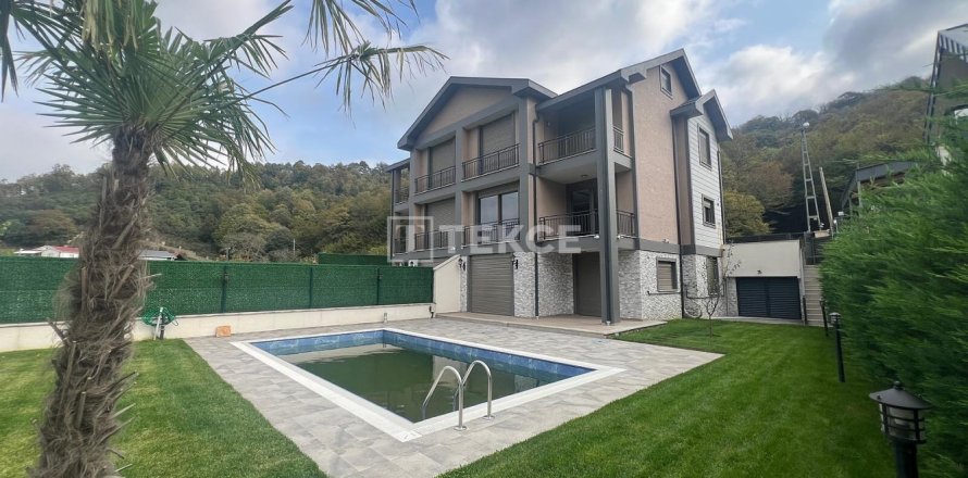 5 bedrooms Villa in Sile, Turkey No. 116809