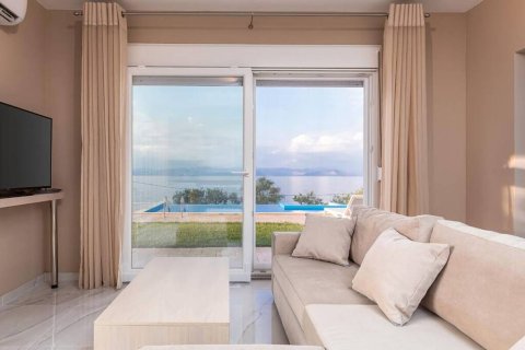 3 bedrooms Villa in Corfu, Greece No. 55786 5