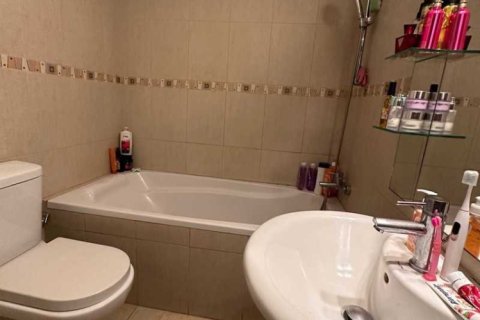 3 bedrooms Apartment in Agios Tychonas, Cyprus No. 66648 8