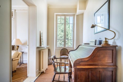 7 dormitorios Villa en Grasse, France No. 69071 20