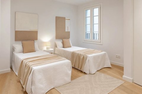 3 bedrooms Apartment in Duc Tan, Vietnam No. 89937 10