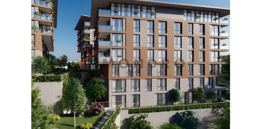 3 dormitorios Apartment en Üsküdar, Turkey No. 99002