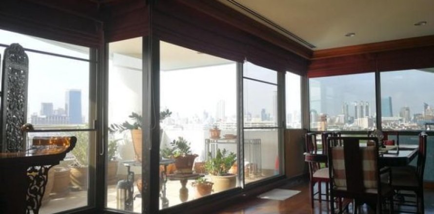 2 bedrooms Apartment in Bangkok, Thailand No. 95967