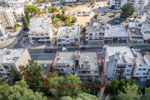 496m² Commercial property en Nicosia, Cyprus No. 105033 9