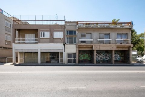 496m² Commercial property en Nicosia, Cyprus No. 105033 6