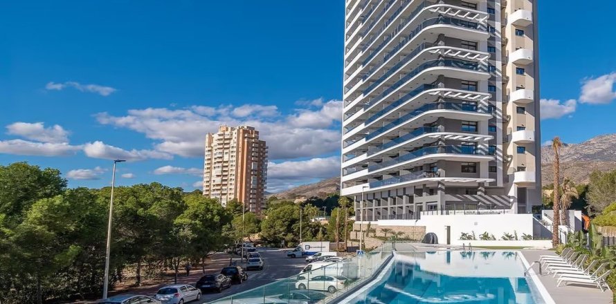 2 dormitorios Apartment en Benidorm, Spain No. 128996
