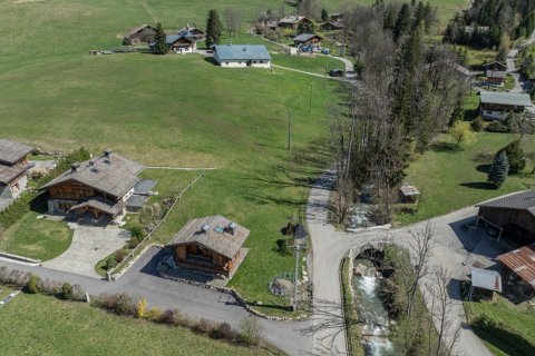 House in Megeve, France No. 99370 6