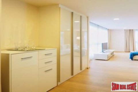 3 bedrooms Apartment in Bangkok, Thailand No. 95811 12
