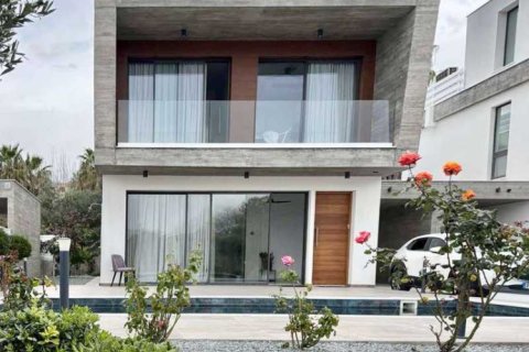 4 chambres House à Chloraka, Cyprus No. 101290 1