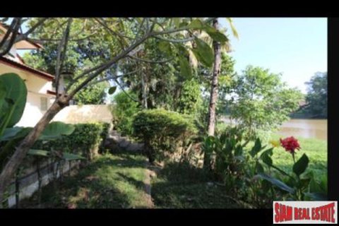 4 bedrooms Villa in Chiang Mai, Thailand No. 95732 8