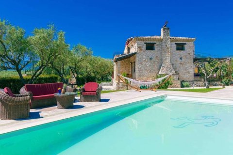 5 bedrooms House in Zakynthos, Greece No. 69576 7