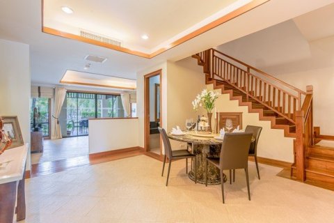 2 bedrooms Villa in Phuket, Thailand No. 96427 4