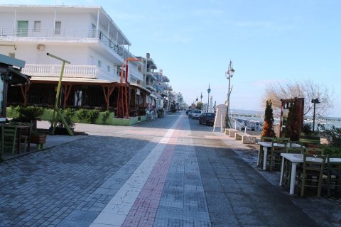 125m² Commercial property in Thermaic Gulf, Greece No. 59994 9