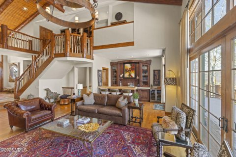 7 bedrooms House in Edwards, USA No. 104577 10