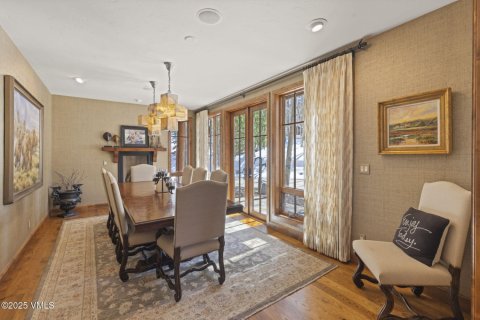 7 bedrooms House in Edwards, USA No. 104577 24