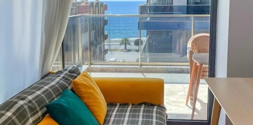 3 rooms Apartment in Mahmutlar, Turkey No. 21339