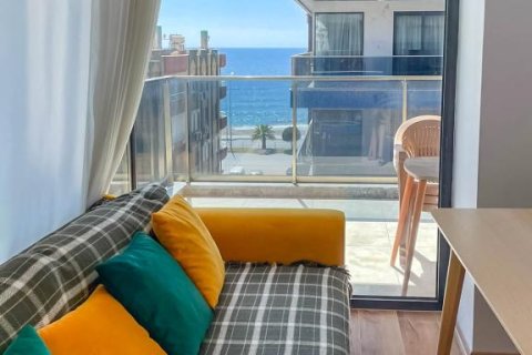 3 rooms Apartment in Mahmutlar, Turkey No. 21339