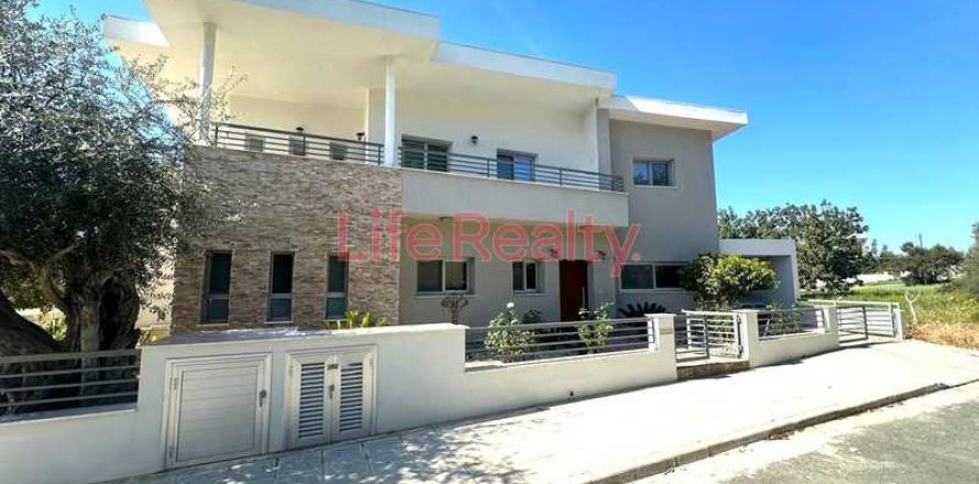 5 bedrooms House in Psematismenos, Cyprus No. 100789